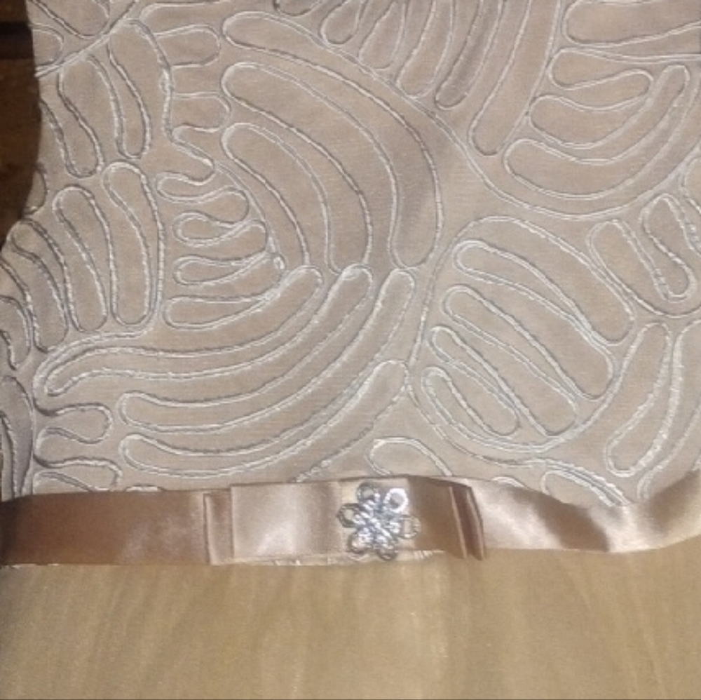 Cream Sleeveless Crew Neck Sundress for Weddings